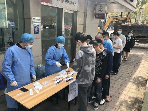 争分夺秒&#65281;环城公司周全配合推进绿茵园社区核酸&#65288;抗原&#65289;检测事情 - 公司新闻 -杭州萧山环城建设有限公司